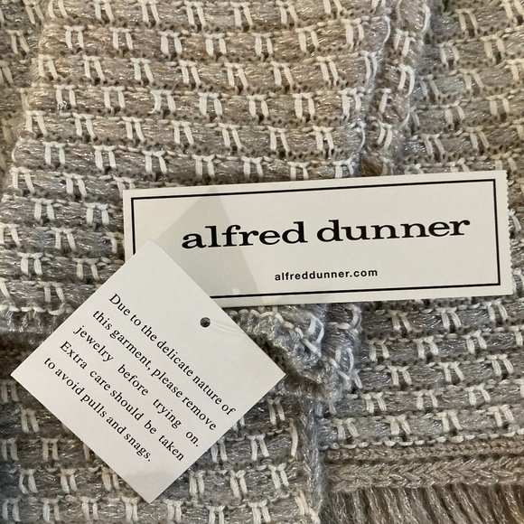 Alfred Dunner Sweater  NWT - Picture 3 of 5
